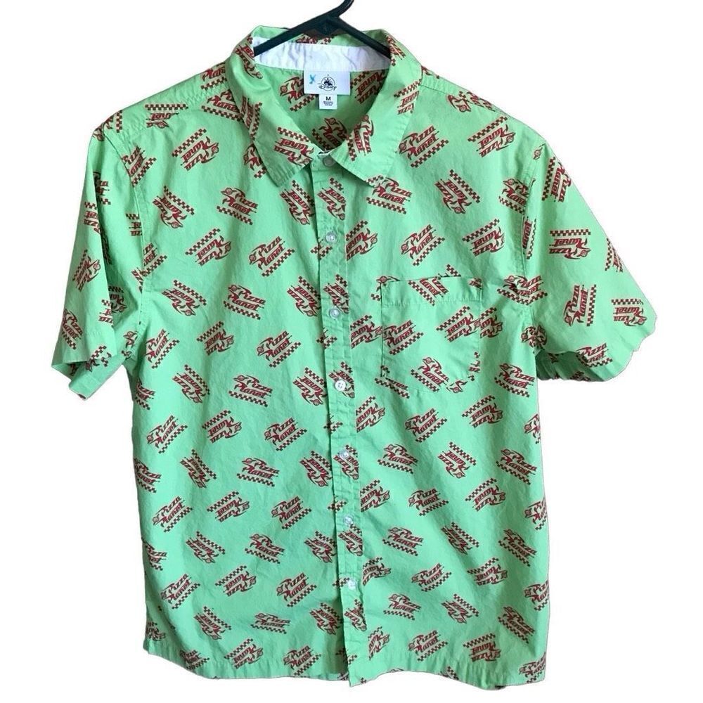 Disney Pizza Planet Toy Story green camp shirt Size Medium button down Mens